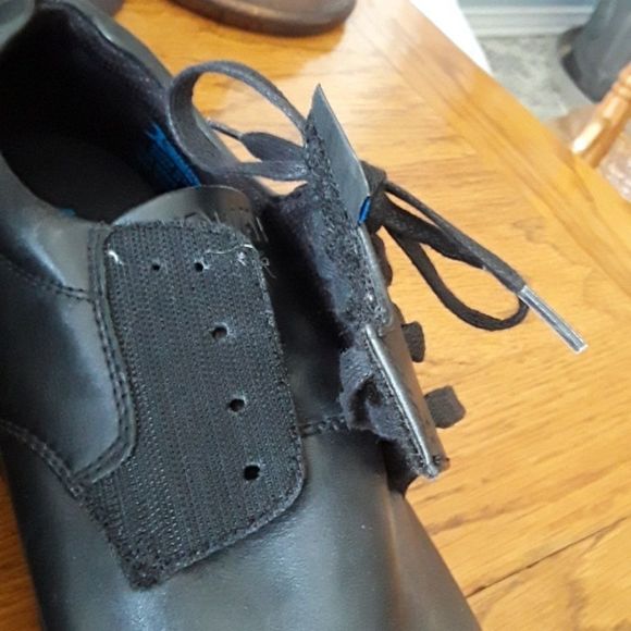Diabetic Leather Shoes Black - Picture 2 of 8
